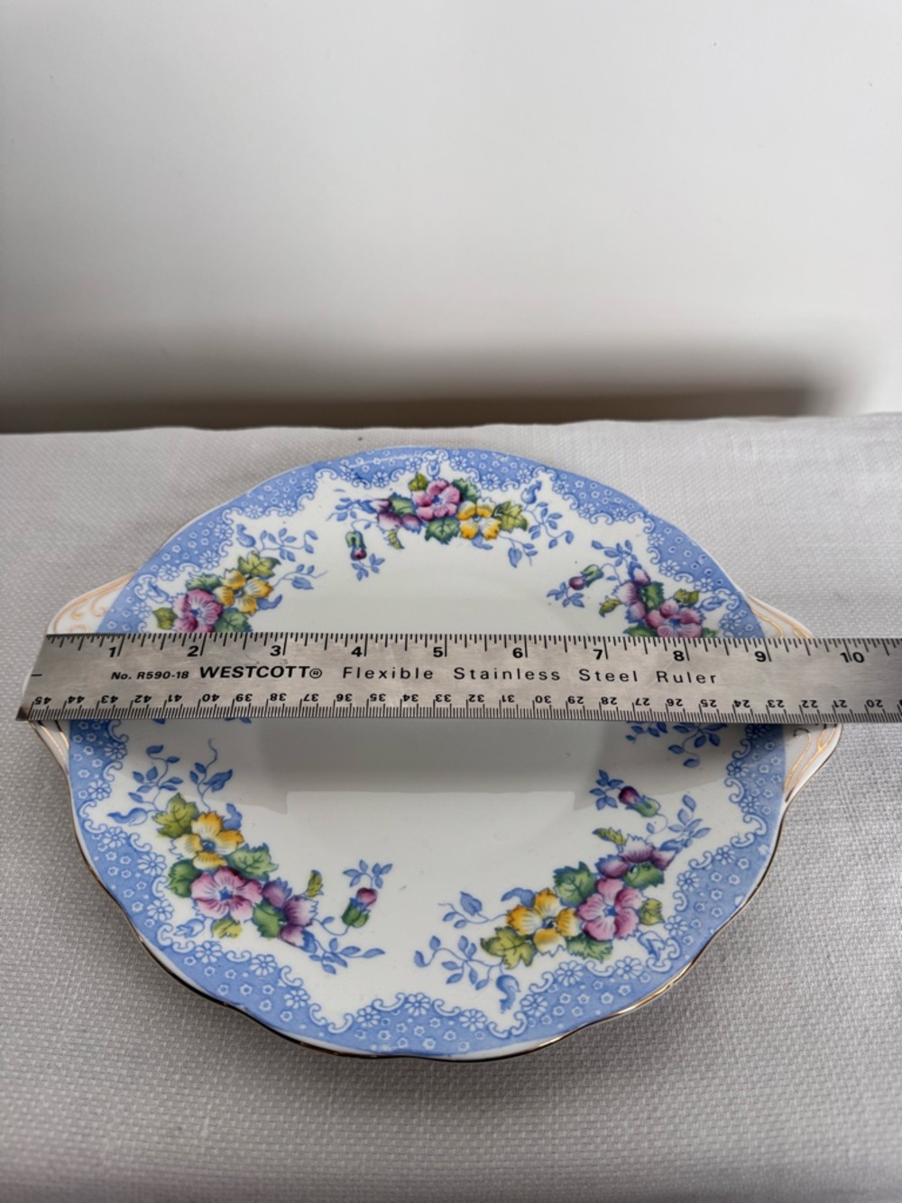Royal Albert Lovelace Bone China handled cake plate blue pattern - Discontinued - Picture 3 of 7